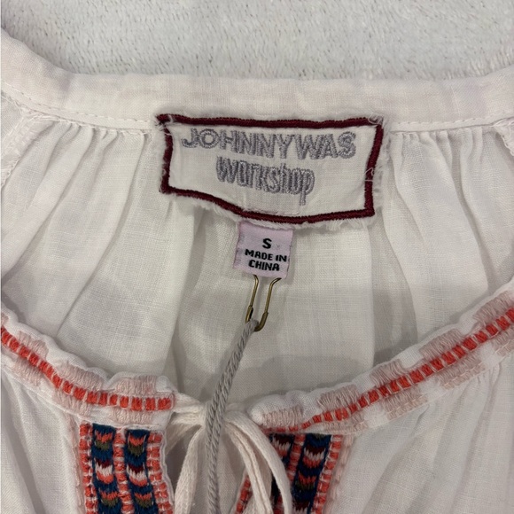 Johnny Was White Blouse with Red and Green Embroidery - Picture 4 of 7